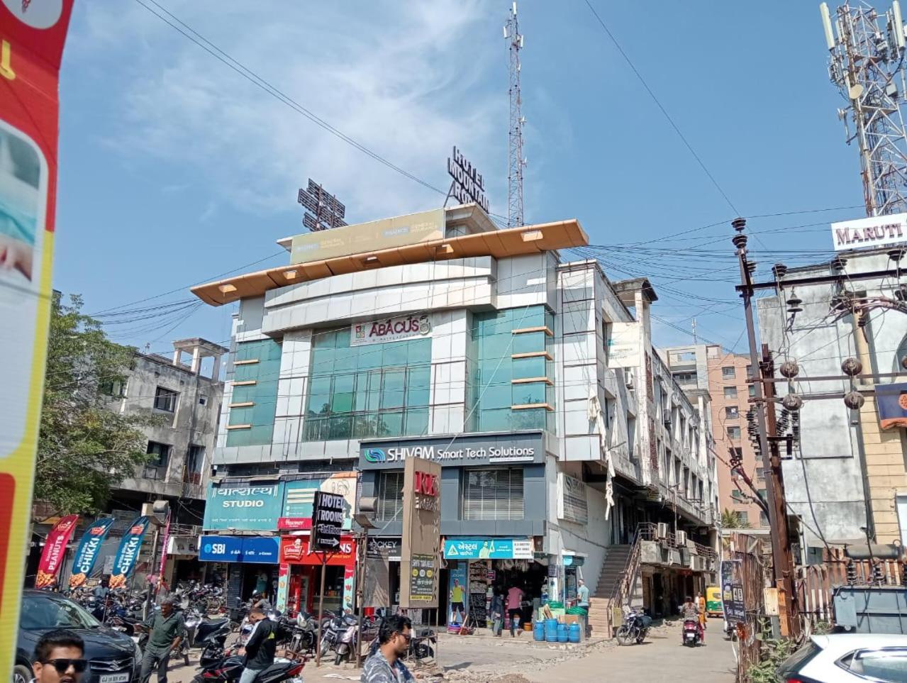 Hotel Mountain Bharuch Kültér fotó
